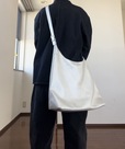 【LOWRYS FARM ヤワラカルイ２ＷＡＹショルダーＢＡＧ】柔らかいため、中に何を入れてもいびつな形になりにくいです◎