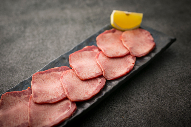 牛塩タン（プレミアムコース以上）【焼肉力丸】