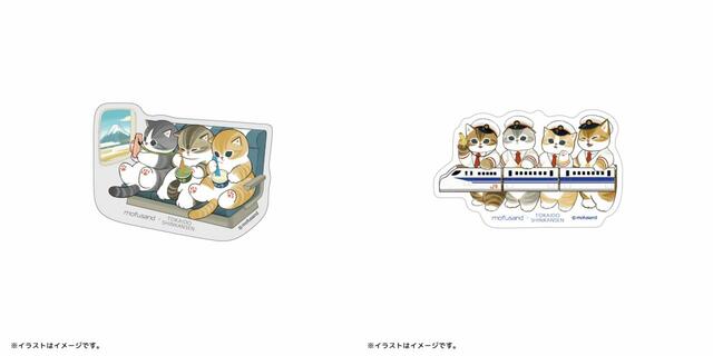スマホに貼れるサイズのステッカー(左から) 旅行 / 電車ごっこ 各385円(税込)【mofusand×東海道新幹線コラボ】