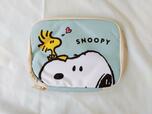 全体的に爽やかなデザイン【ゼクシィ10月号】付録：SNOOPY（スヌーピー）マルチケース