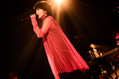 家入レオ『10th Anniversary Live at 東京ガーデンシアター』撮影：田中聖太郎