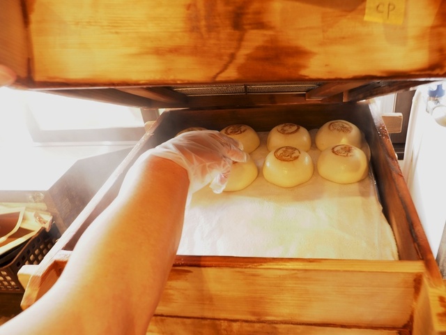 飛騨牛まん専門店・喜八郎