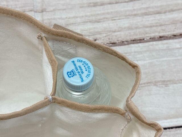 550mlのペットボトルがすっぽり収まる大きさ!