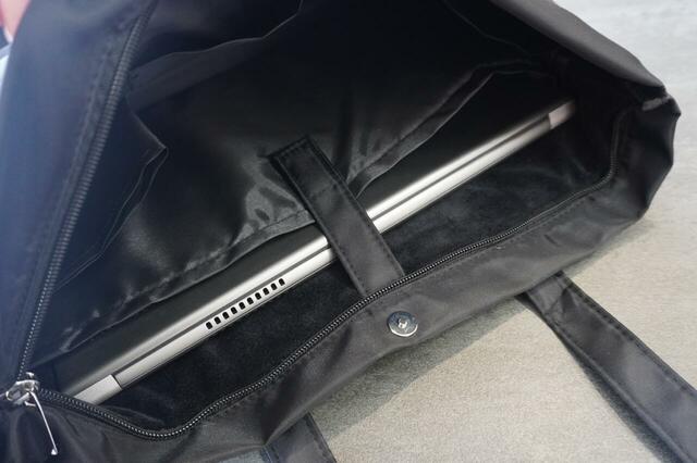 13.3インチのノートパソコンが入る