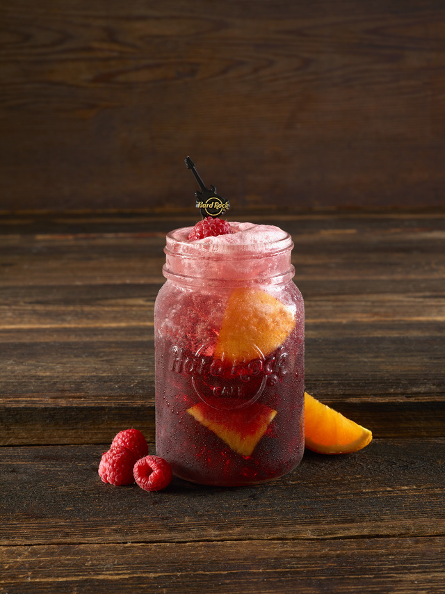 「ハードロックカフェ」スペシャルメニュー 