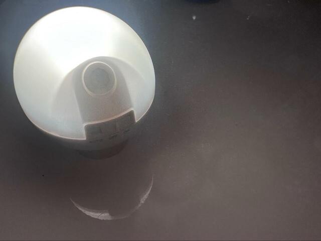 【ニトリ　電池式センサーライト(マンマル ペールグレー)】テーブルに置いても◎