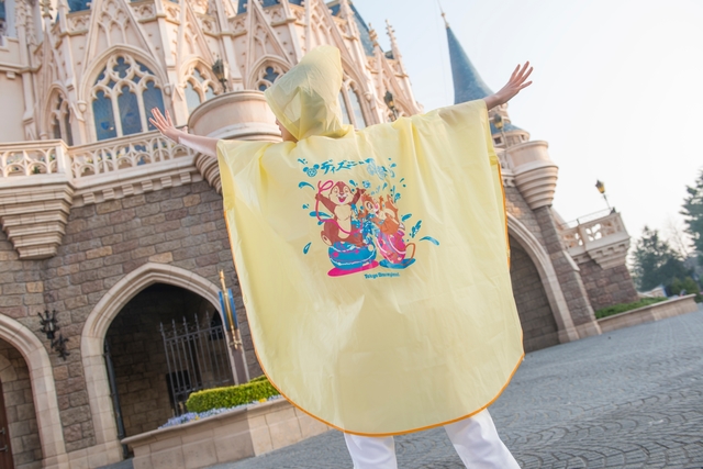 ポンチョ ¥1,500 ※フリーサイズ|東京ディズニーランド「ディズニー夏祭り」2018年