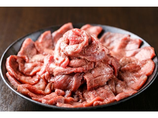 仙台牛タン“バラ盛り”