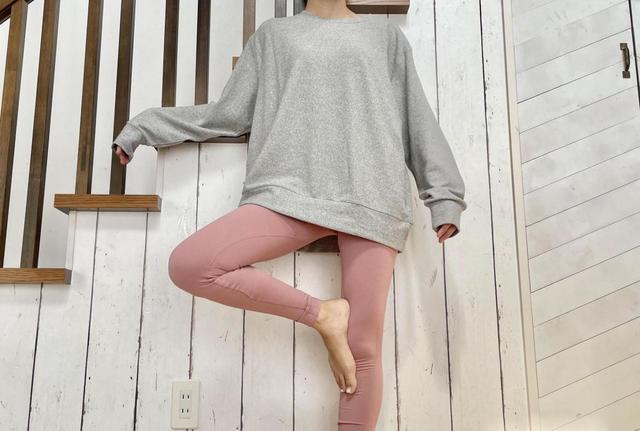 【ユニクロ ソフトニットフリースクルーネックT】体型をカバーしたい人にもおすすめ