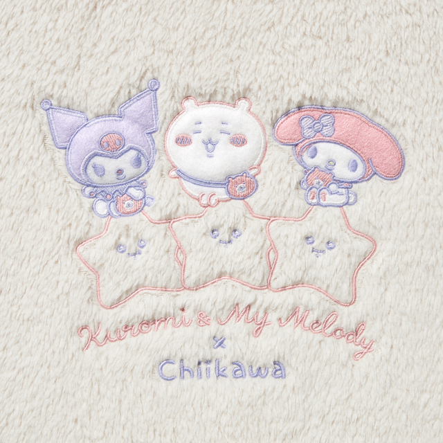 「ちいかわ×サンリオキャラクターズ：スペースツアー」フリースセット（長袖）3990円