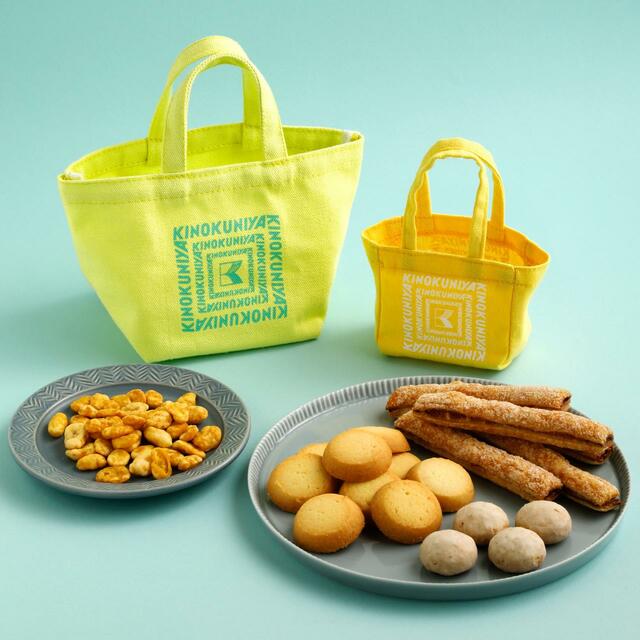 【紀ノ國屋】「サマーバッグ(レモン)」と「カラーミニスイーツバッグ(イエロー)」