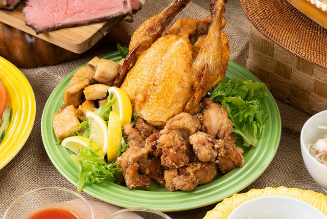 「モチコチキン&フリフリチキン」<期間:2025年6月7日~8月31日>【ハーゲンダッツも食べ放題!世界各国のリゾート料理とトロピカルスイーツも楽しめる「ワールドリゾートブッフェ with ハーゲンダッツ」開催!】