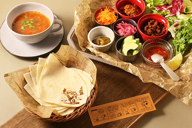 スパイクのメキシカンタコス スープ付き 2,420円(税込)