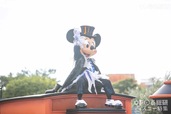 「ミッキーのグリーティングパレード・ウィズ・ヴィランズ」