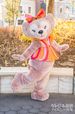 東京ディズニーリゾート35周年を記念したコスチュームを着たシェリーメイ