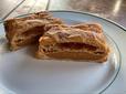 【ミスタードーナツ　コク深キャラメルパイ】中にはキャラメルクリームがぎっしり