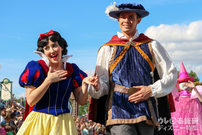 カッコよくてかわいい ディズニーランド パリ ディズニー スターズ オン パレード 攻略ガイド 写真 24 30 ディズニー特集 ウレぴあ総研