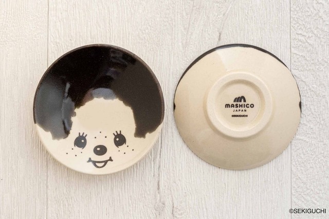 【MASHICO 豆皿 モンチッチ】裏にはMASHICOのロゴ入り