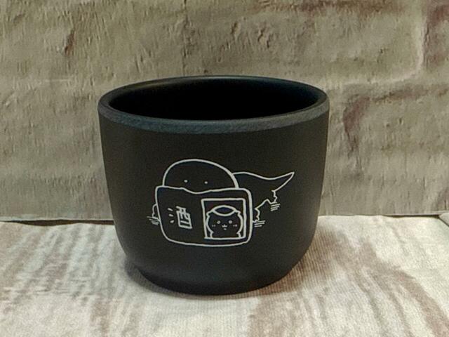 おちょこ2。トカゲがまさにくりまんじゅうの免許証を持って行く瞬間！免許証もしっかり描かれているのがたまりません…！