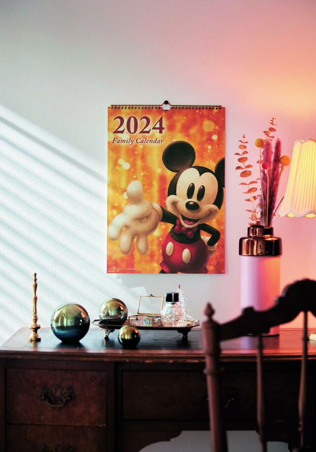 2024年表紙アートカレンダー「ミッキー&フレンズ」|¥ 1,490~1,590 (税込)