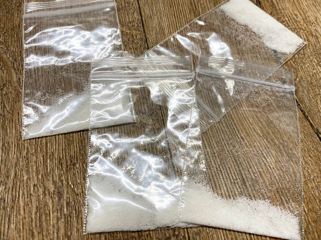 楽万コロッケ　自家製羅臼のこんぶ塩