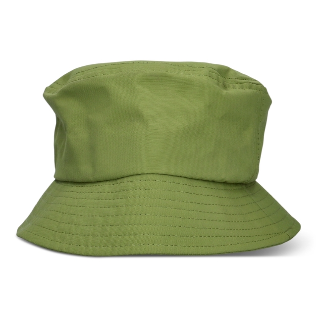 ハット 600円（税込660円）