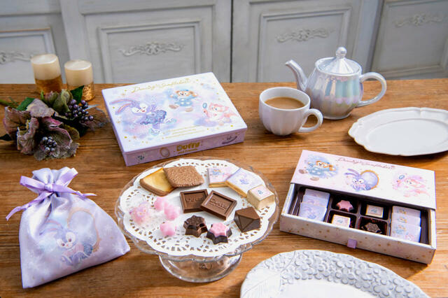 東京ディズニーシー「ダッフィー＆フレンズのダンシング・スノーフレークス」スペシャルグッズ｜販売店舗：東京ディズニーシー「マクダックス・デパートメントストア」｜発売日：2024年11月2日（土）