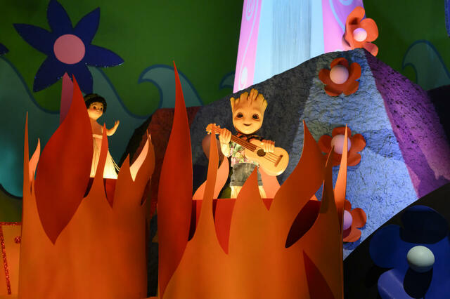 イッツ・ア・スモールワールド withグルート｜東京ディズニーランド