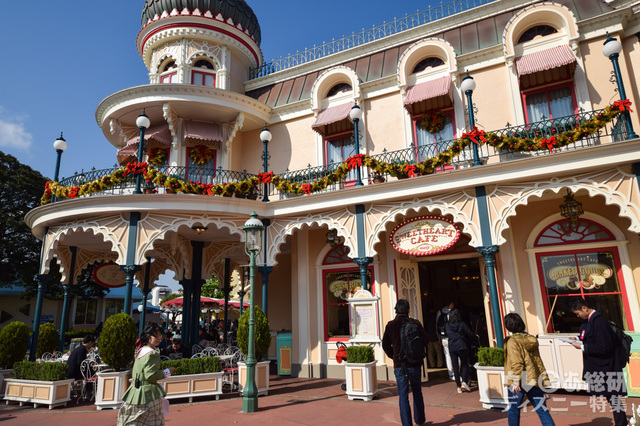 東京ディズニーランド「スウィートハート・カフェ」