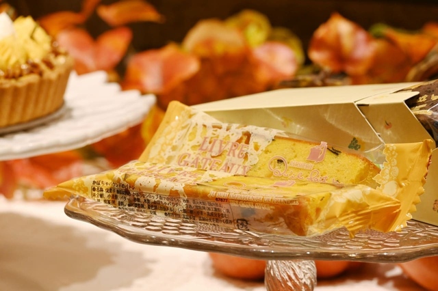 【キル フェ ボン】「かぼちゃパウンドのバトン」1本 297円、3本セット 1,009円