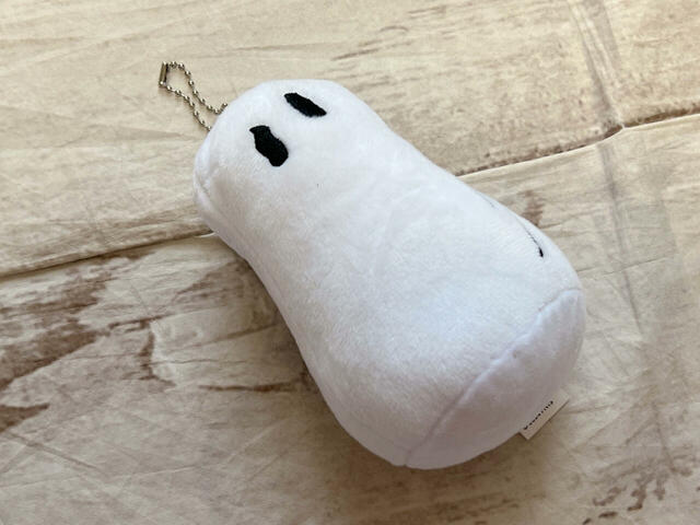 トートバッグを収納して、ミニバッグなどにつけてもGood!