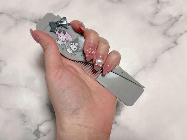 コンパクトに持ち歩けるところもGood