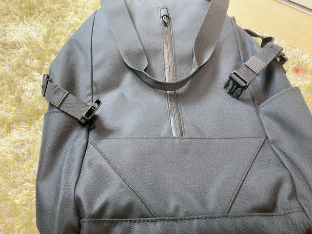 【ワークマン 防水ワールドウォークバックパック】サイズは(約)縦46×横25×幅15cm、容量21Lです