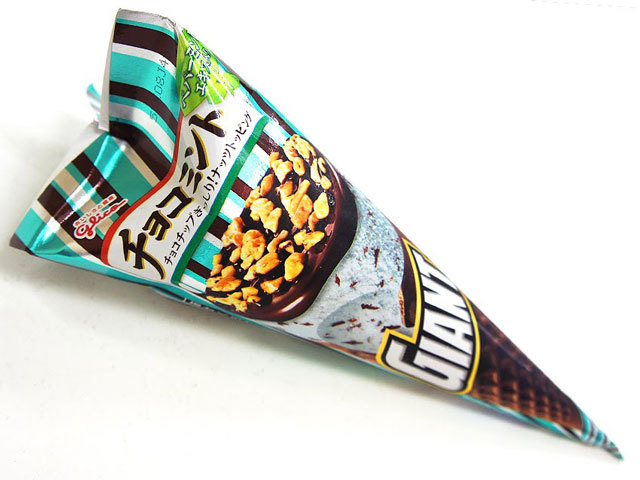 グリコ ジャイアントコーン チョコミント