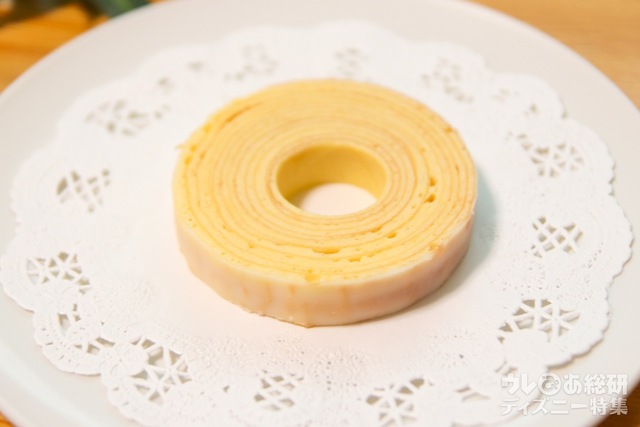 バウムクーヘン 1400円｜優しい甘さのプレーン