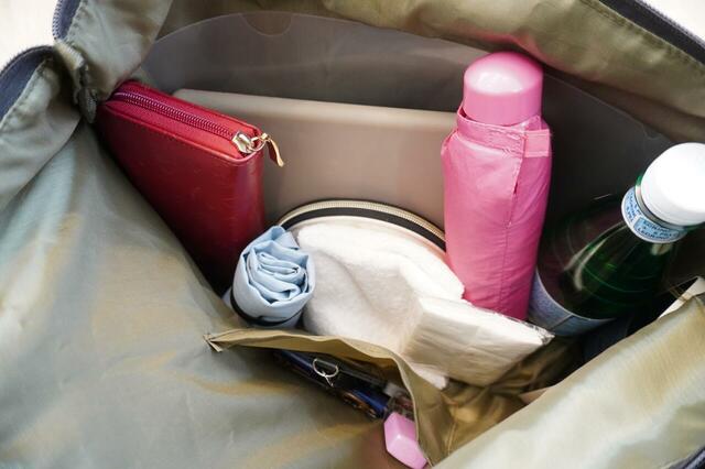 容量はたっぷりあるが、重量物は控えたほうがよさそう