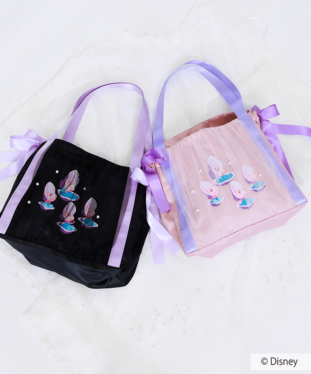 ヤングオイスターとおばあさんカキ／トートバッグ ¥7,700｜axes femme POETIQUE／Disney Collection