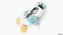ぬいぐるみ型メガネケース ￥2,900｜JINS / Disneyモデル「ドナルドダックバースデーモデル」