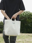 【L.L.Bean×URBAN RESEARCH DOORS】もちろん手持ちもOK