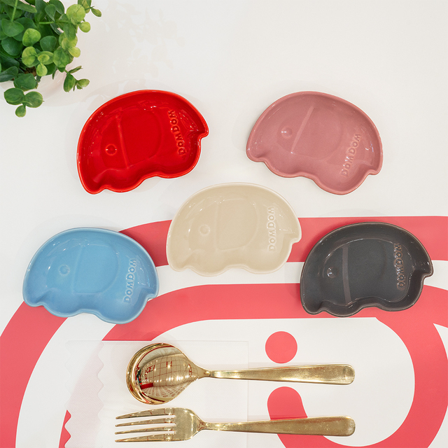 「＜D賞＞豆皿コレクション」＜サイズ：約10cm​＞【【ドムドムハンバーガー】限定カラーの“どむぞうくん”や刻印入りの“かりんとう饅頭”が「タイトーくじ」に登場！1月24日より順次発売スタート！】