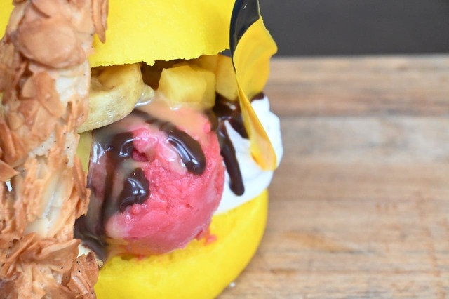 ストロベリーソルベも「オーク ドア」自家製！