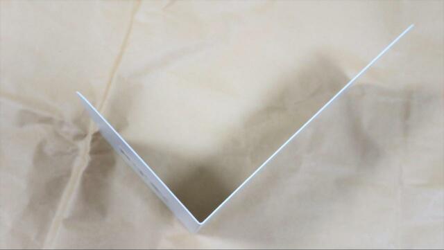 【セリア ブックエンドL型】スチール製のブックエンドをキッチン収納に活用