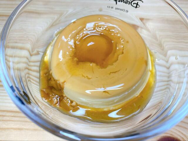 【カルディカルディオリジナル バタープリン】カラメルが濃厚なプリンを引き立てています