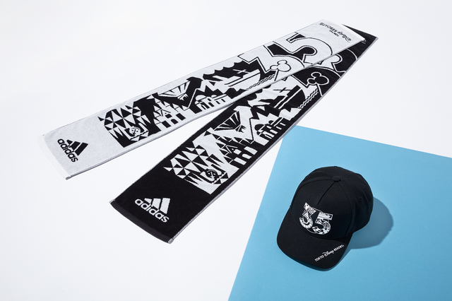 マフラータオル カラー:ブラック、ホワイト 各2,800円 キャップ 3,800円