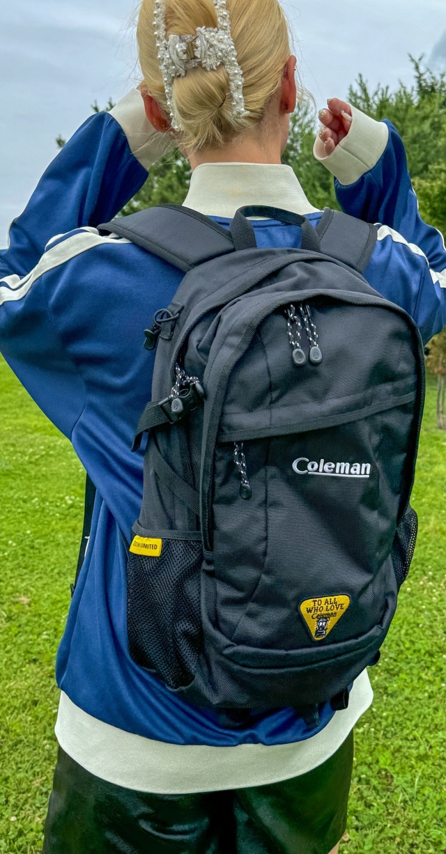 【コールマン 20周年記念モデル】多様なファッションにも合わせやすく、世代を問わずさまざまなシーンで使えるユニセックスなデザイン