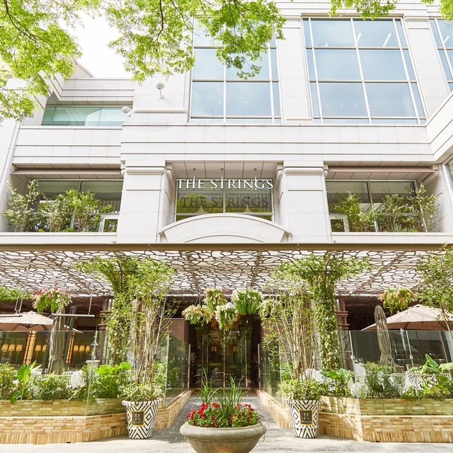 ザ ストリングス 表参道