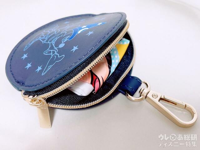 レジ袋を入れておくと便利!