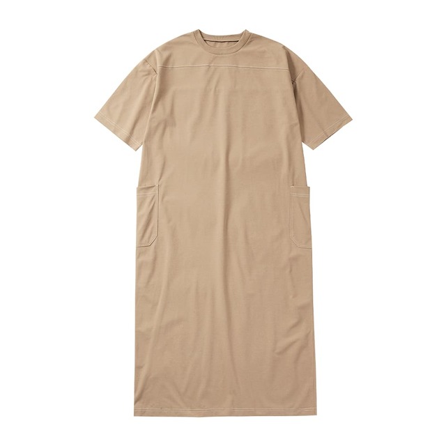 【ワークマンのワンピース人気ランキング 4位】「レディースニュートラルステッチワンピース」1,900円 (税込)