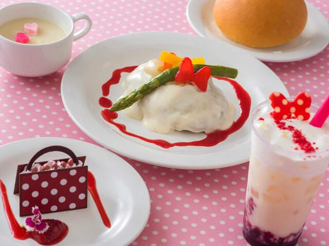 ミニーのラブリーセット 2,860円｜提供店舗：東京ディズニーシー「ホライズンベイ・レストラン」｜東京ディズニーリゾート「ミニー・ベスティーズ・バッシュ！」スペシャルメニュー
