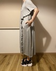 【ユニクロ×セシリー・バンセン フリルTワンピース】身長165cm・Lサイズ着用（GRAY）。両サイドにポケット付きで便利！